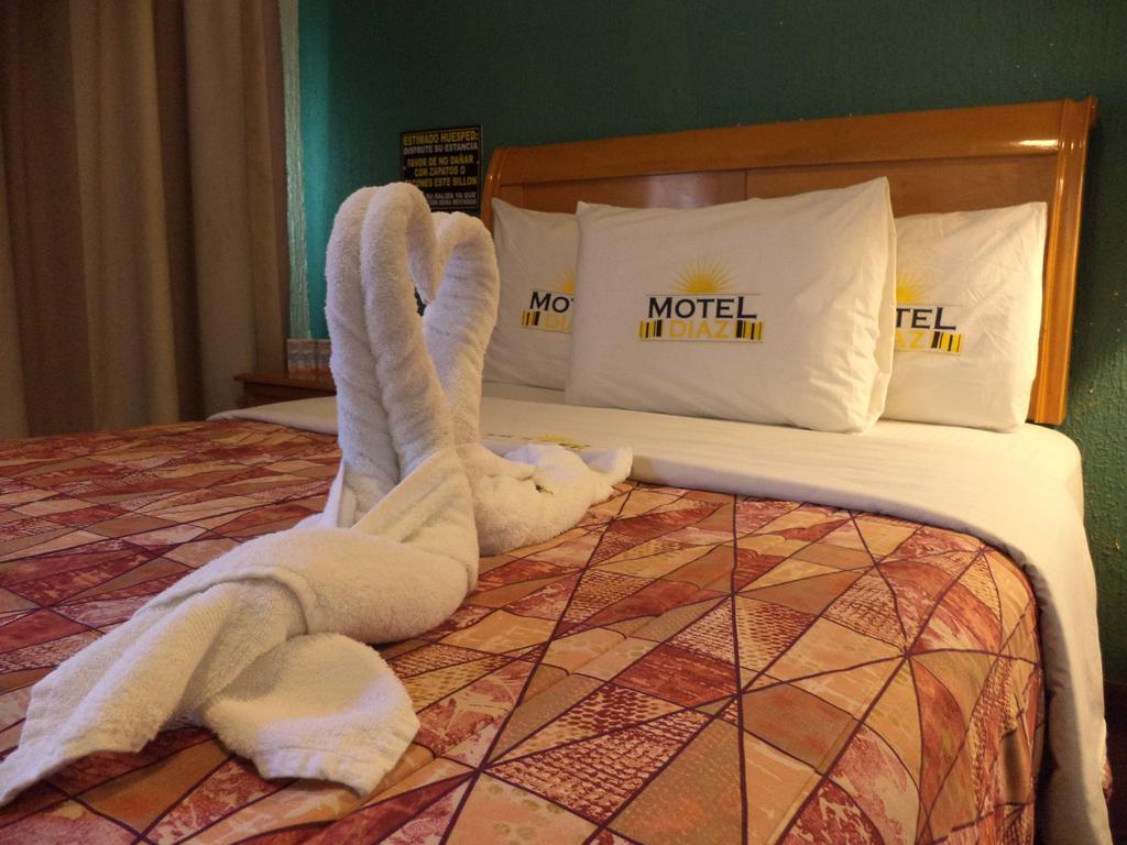 Hotel Diaz ติฮัวนา ห้อง รูปภาพ