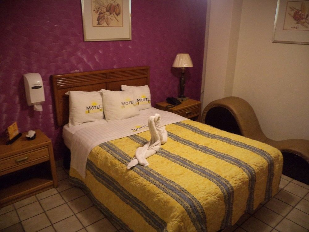 Hotel Diaz ติฮัวนา ภายนอก รูปภาพ